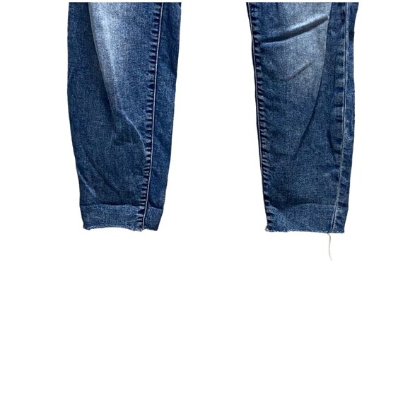 True Religion Halle High Rise Super Skinny Front Yoke Jeans Blue Size 32 Classic - Picture 11 of 16